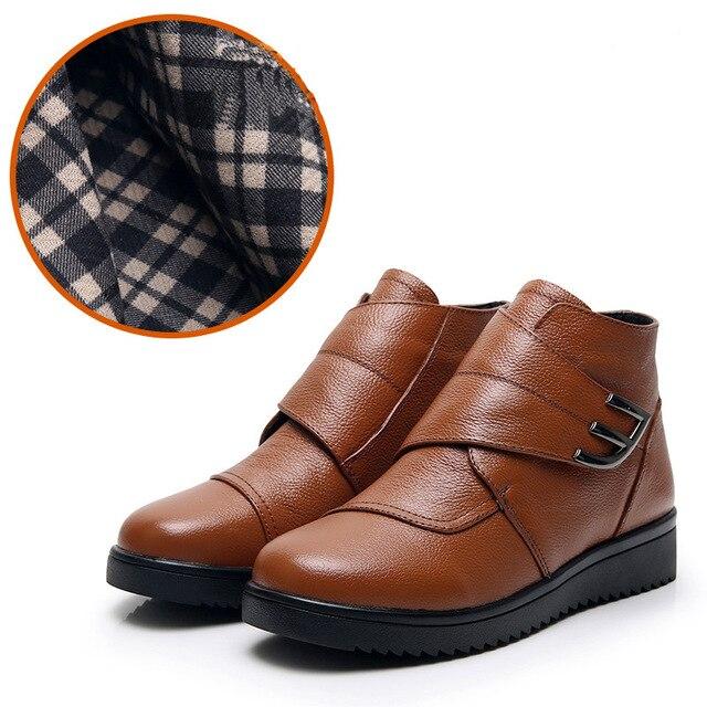 Women's Leather and Tendon Soft Sole Flat Heel Casual Martin Boots