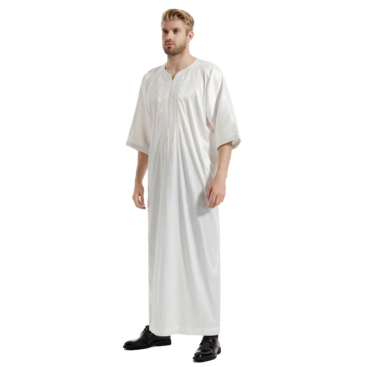 Middle Eastern Muslim Men's Satin Mid-sleeve Embroidered Robe