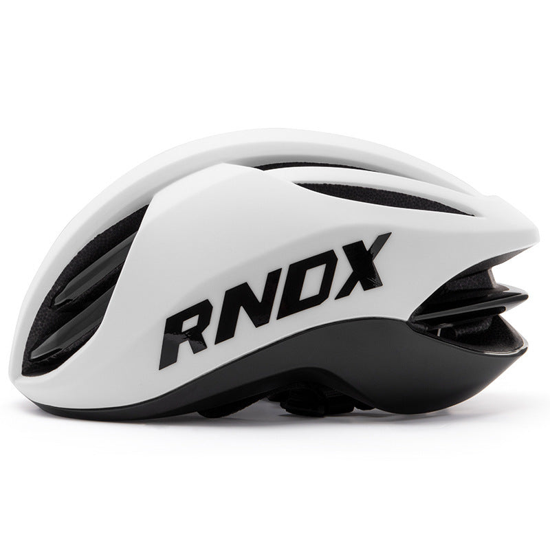 Breathable One-piece Outdoor Hard Hat Protective Helmet