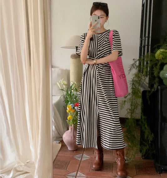 Korean Version of French Design with Irregular Tie Up Waist And Round Neck, Medium Length Split Stripe Short Sleeved Dress