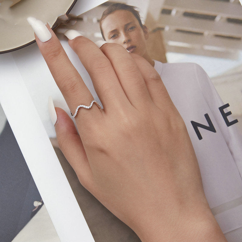 Zircon Wave Ring Light Luxury And Indifferent