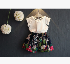 Children's clothing generation 2021 summer new girl Korean version of the tassel short-sleeved T-shirt plus floral shorts 2 piece suit shorts