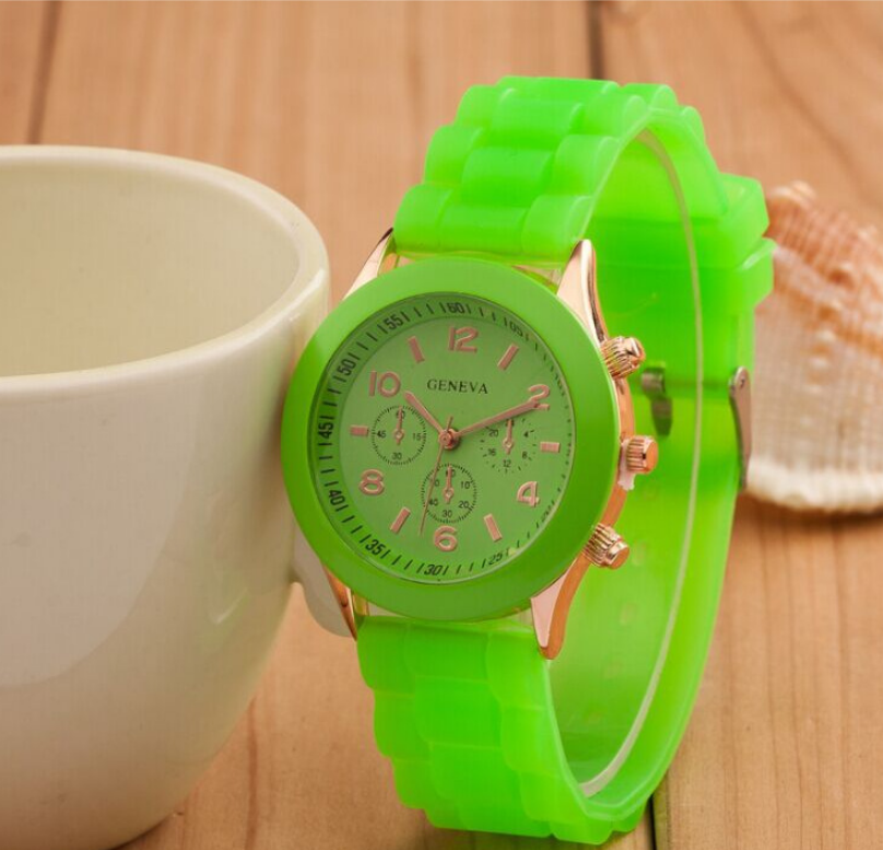 Foreign trade explosions Geneva jelly silicone watch GENEVA three-eye digital scale student quartz watch wholesale