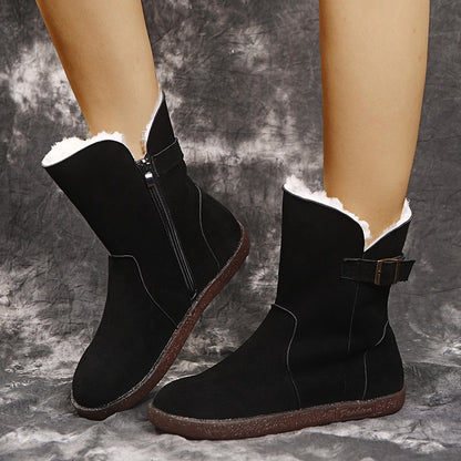 Lady's boots with velvet