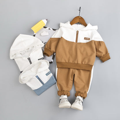 Children's hooded sports suit