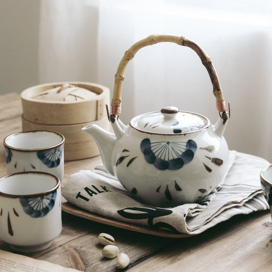 Portable Inn Retro Hand Painted Pub Ceramic Tea Cup
