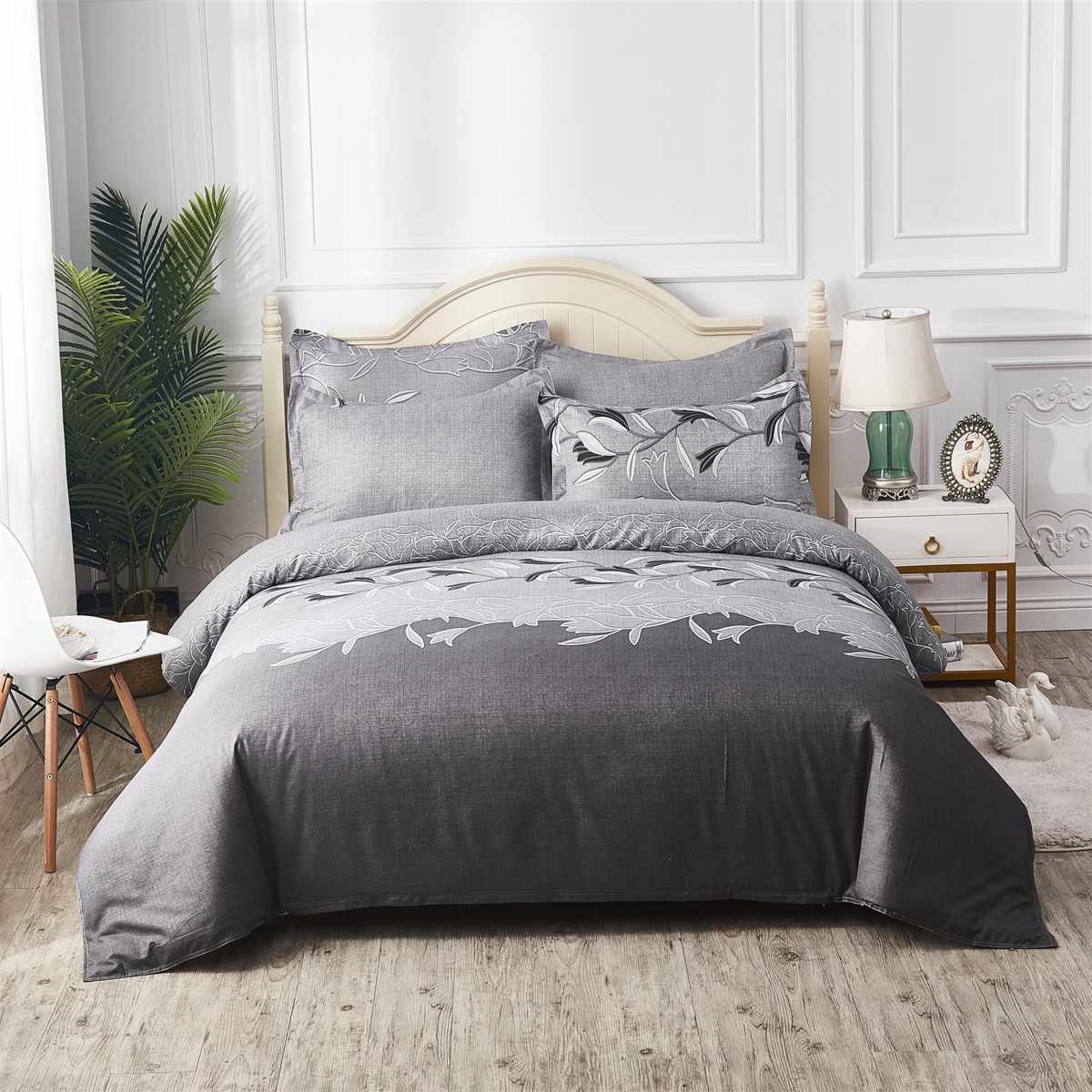 Three piece embroidered printing quilt cover