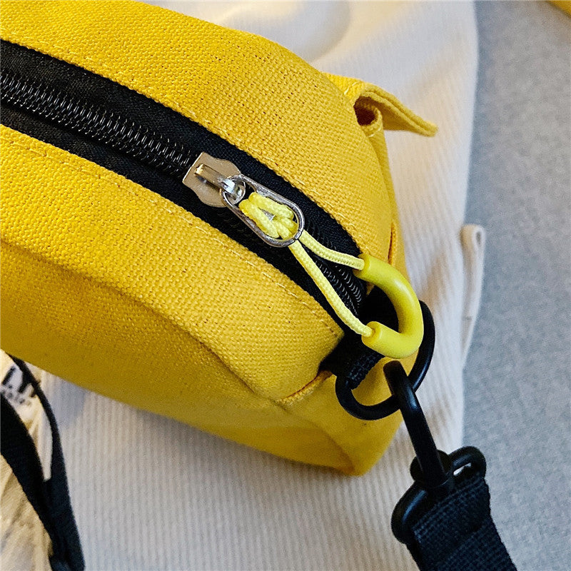 Canvas messenger bag