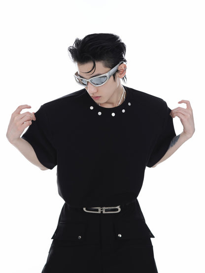 Small Metal Button Design With Shoulder Pads And Short Sleeves
