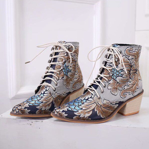 Embroidered women's short boots