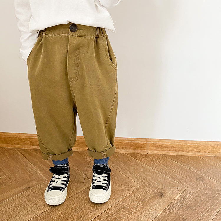 Solid-color slacks with curly sides and straight slacks