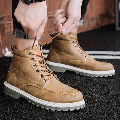 autumn new men's Martin boots trend high-top men's boots locomotive British men's shoes leather tooling boots students