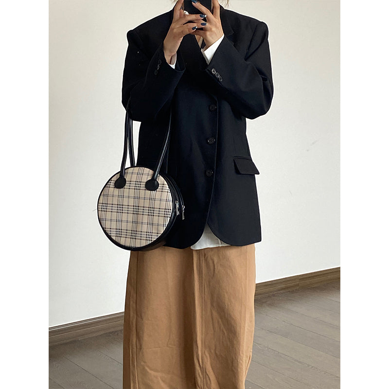 Fashionable round versatile one shoulder bag