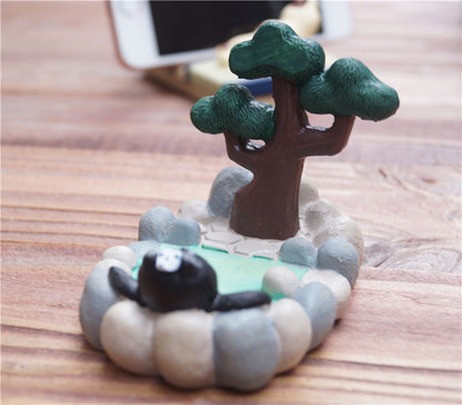 Japanese cat mobile phone holder