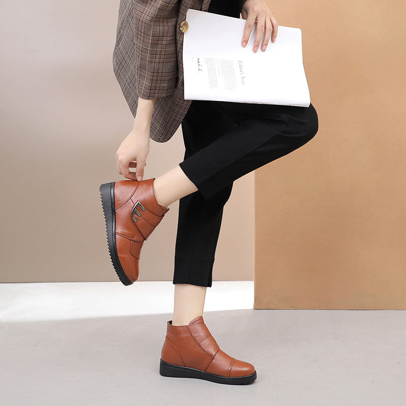 Women's Leather and Tendon Soft Sole Flat Heel Casual Martin Boots