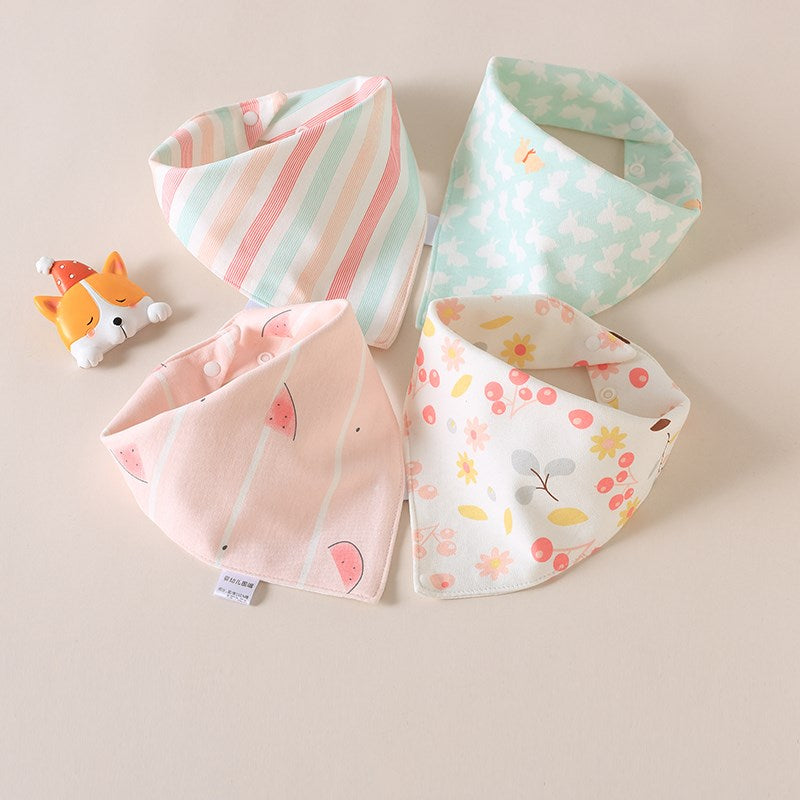Girl triangle scarf