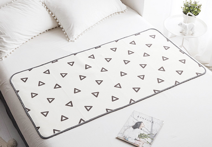 Bed aunt pad