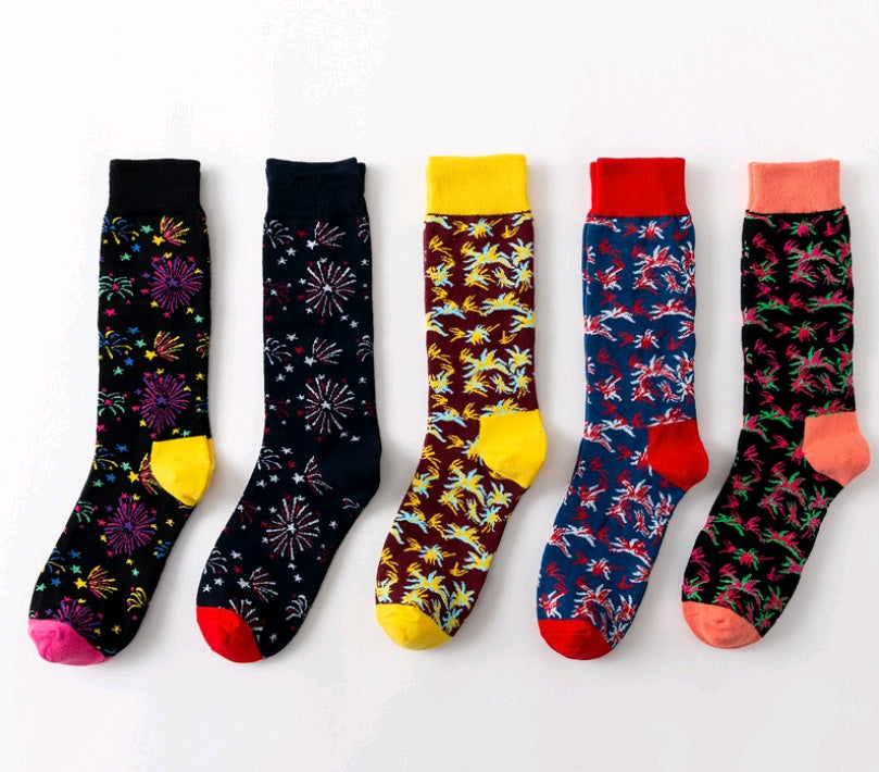 autumn and winter women's socks, tube art fireworks, national wind painting, female socks, cotton personality, colorful socks, female new