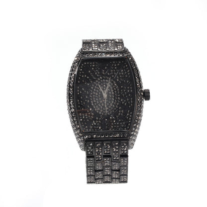 Large tonneau-shaped dial with full diamonds