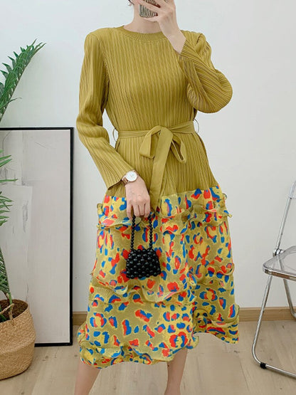 GVUW Pleated Patchwork Print Dress For Women Stand Neck Lace-up Long Sleeve Loose 2023 Autumn New Female Fashion Clothes 17G1795
