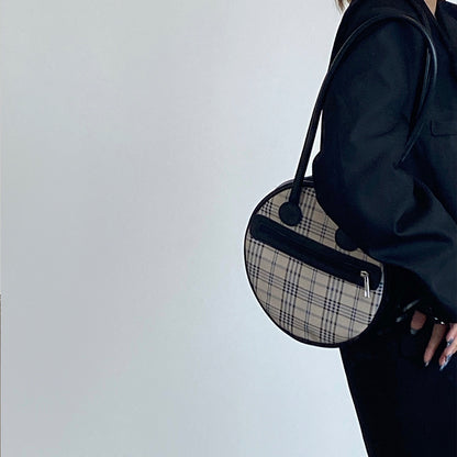 Fashionable round versatile one shoulder bag