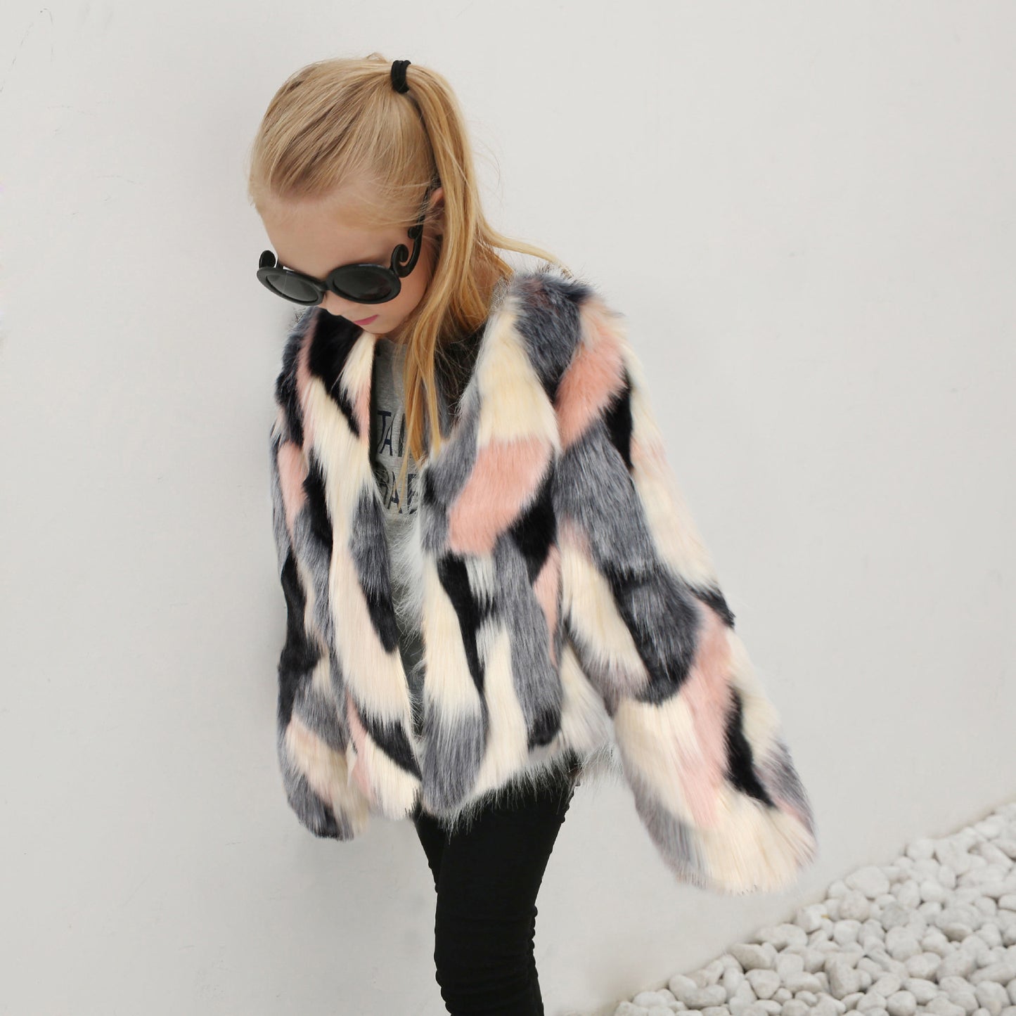 Popular fashion faux fur children's jacket