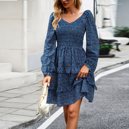 Dress Women's casual floral V-neck long sleeved skirt