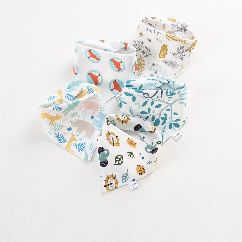 Girl triangle scarf