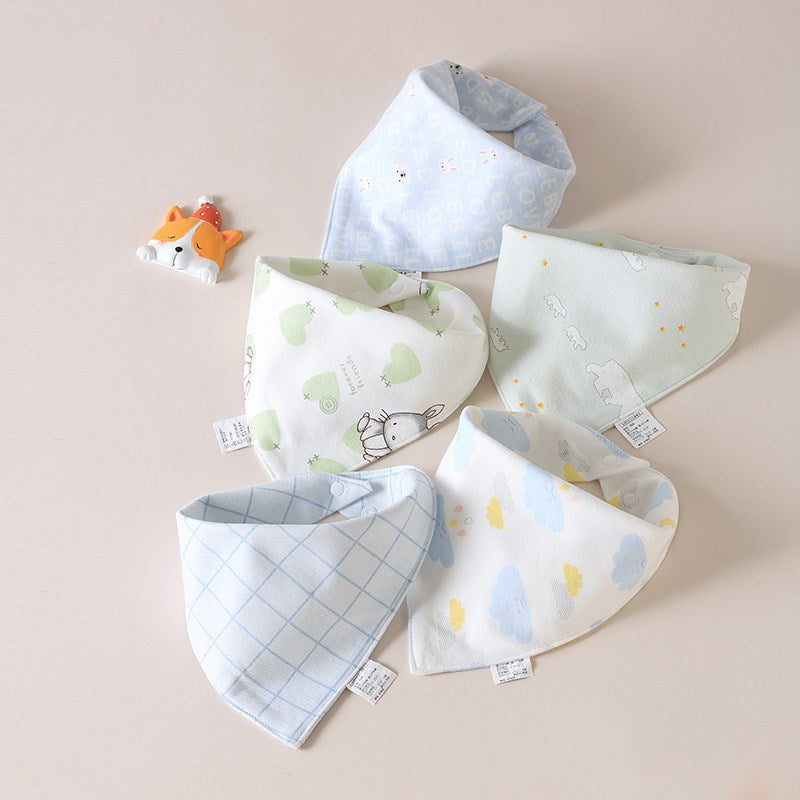 Girl triangle scarf
