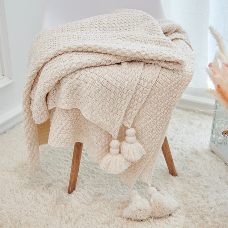 Fringed Knitted Pineapple Pendant Baby Blanket
