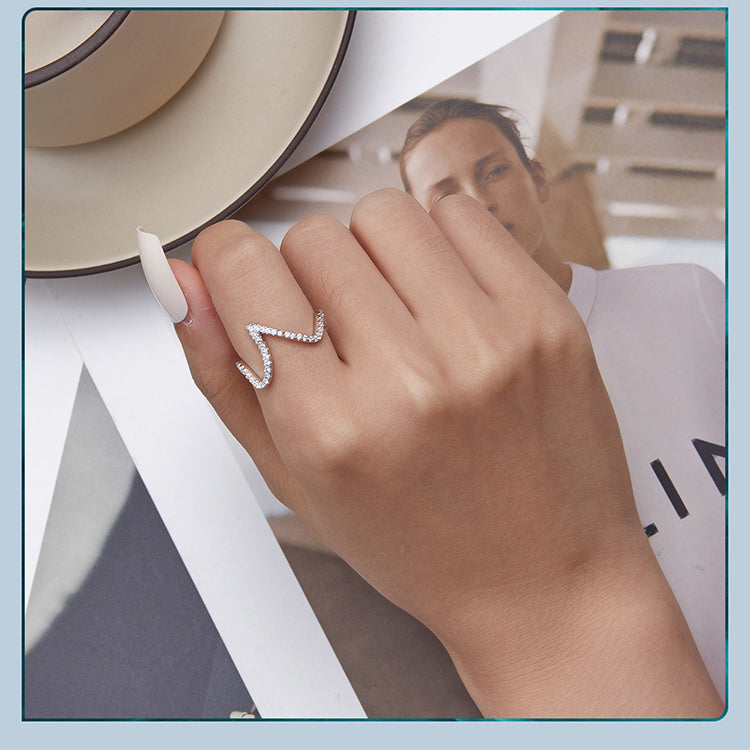 Zircon Wave Ring Light Luxury And Indifferent