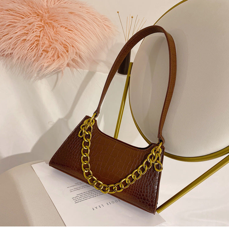 Cross-body portable chain bag