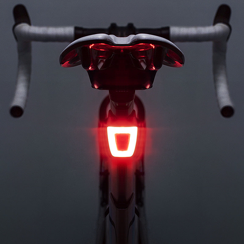 USB Charging Highlight Waterproof Riding Equipment