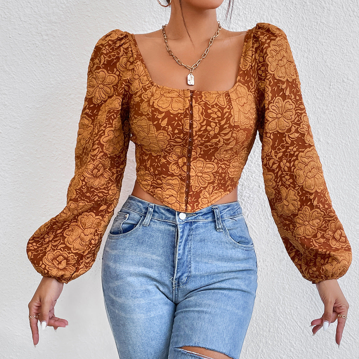 Embroidered Small Tank Top With Long Sleeved Buttons