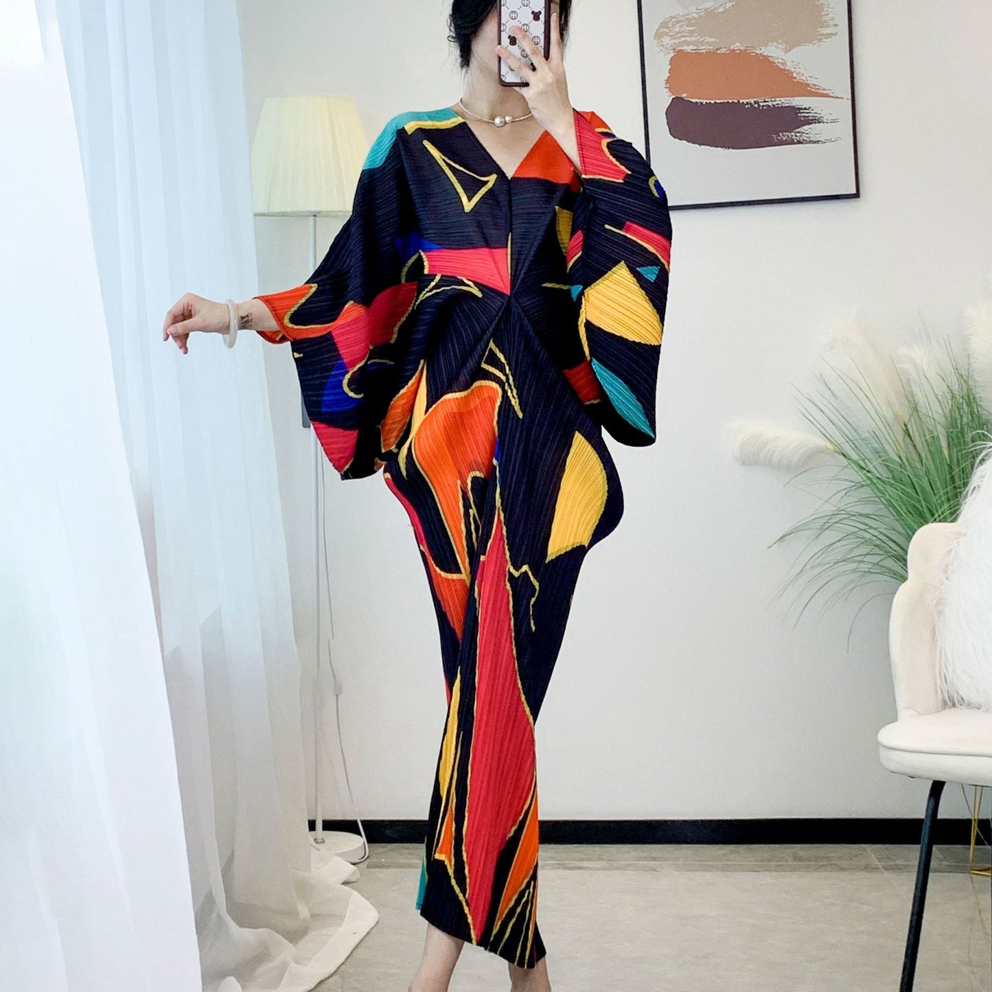 Miyake Pleated Temperament V-neck Geometric Pattern Printing Bat Sleeve Women's Long Dress High Stretch Large Vintage Fashion