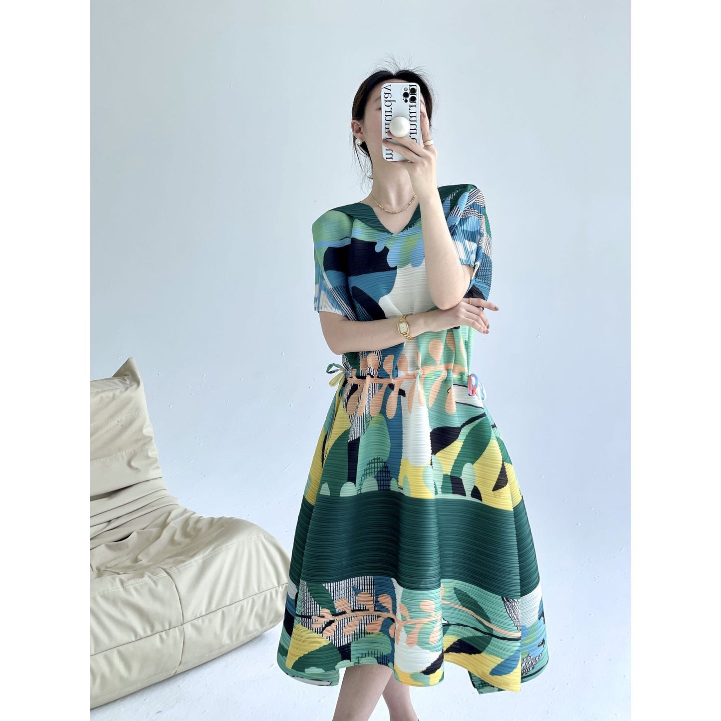 Pleated Summer Comfortable Retro Print Loose V-neck Dress Women's Fashion Temperament Drawstring Waist Skirt