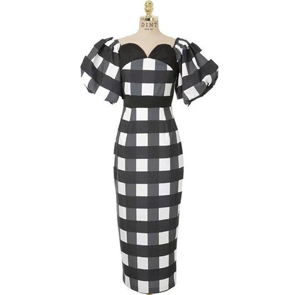 French Vintage Black and White Plaid Peach Heart Neck Bubble Sleeve Temperament Slim Fit Mid length Wrap Hip Dress