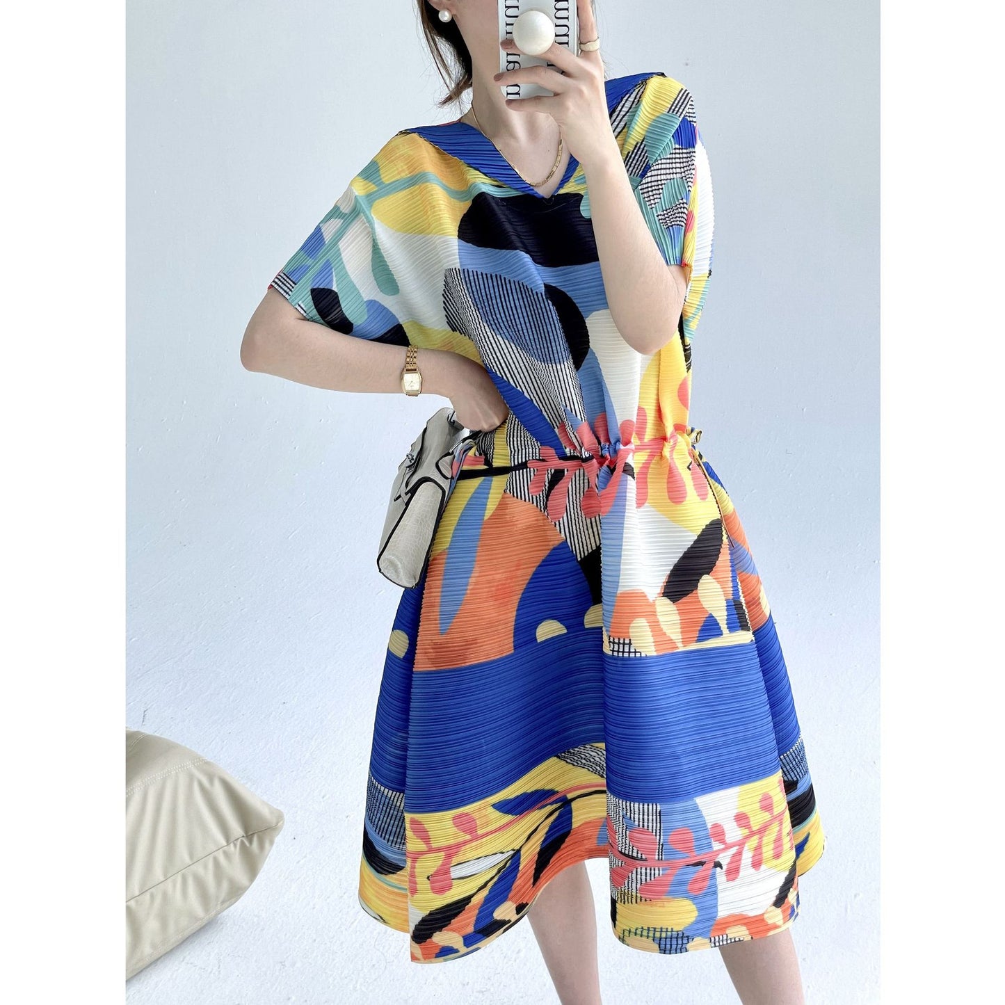 Pleated Summer Comfortable Retro Print Loose V-neck Dress Women's Fashion Temperament Drawstring Waist Skirt