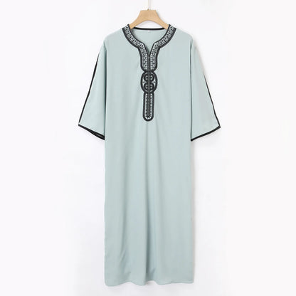 New 2025 Men Arab Muslim Fashion Islamic Clothing Men Embroidered Jubba Thobes Homme Moroccan Kaftan Eid Prayer Long Robe Dress