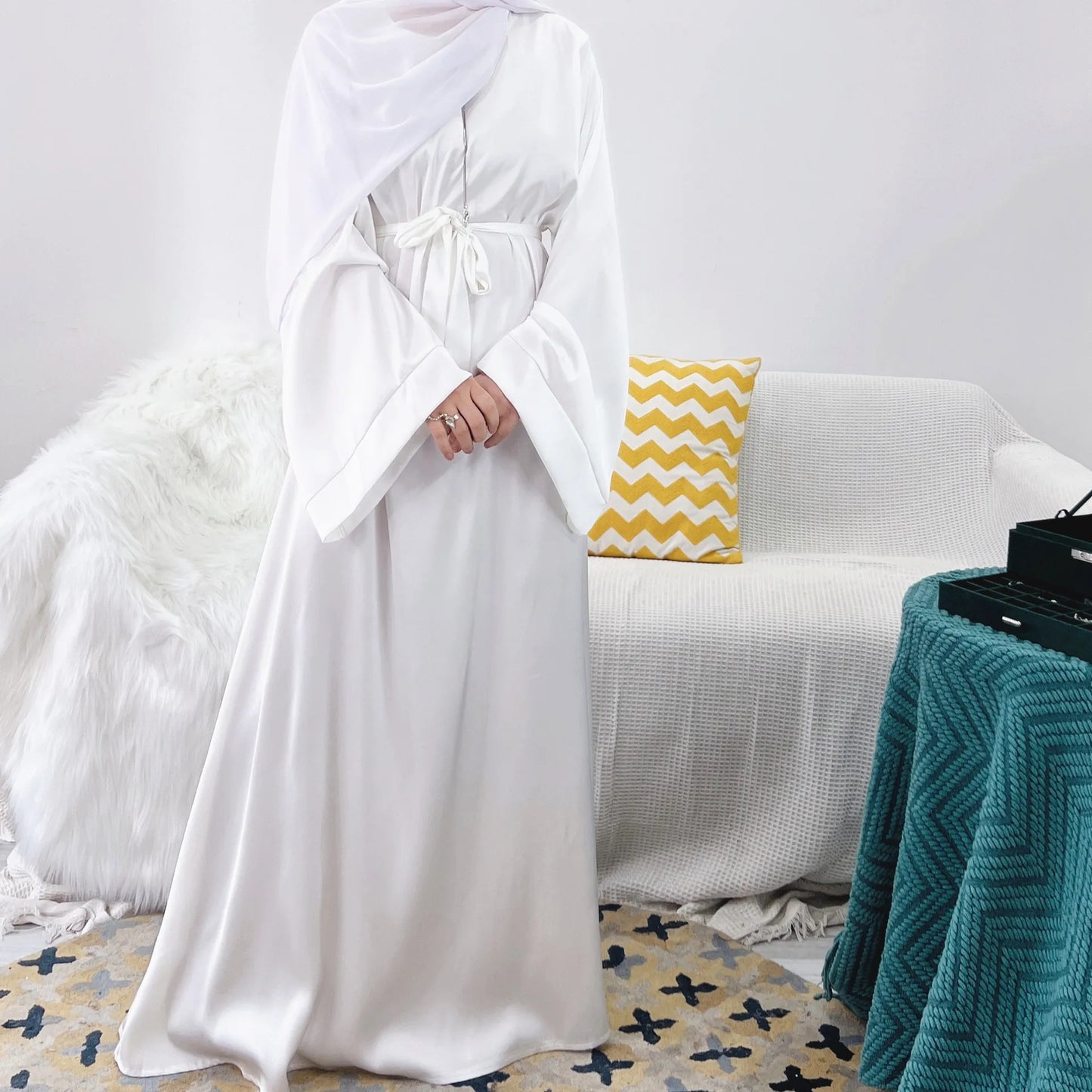 Plain Satin Abaya Dress for Muslim Women, Side Pockets Wide Sleeves, Dubai Turkish Hijabi Islamic Clothing, Modest Robe, Ramadan