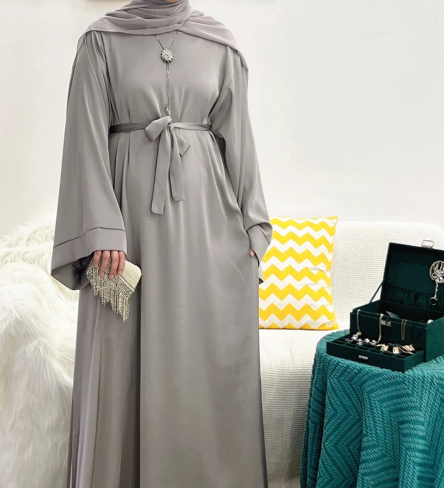 Plain Satin Abaya Dress for Muslim Women, Side Pockets Wide Sleeves, Dubai Turkish Hijabi Islamic Clothing, Modest Robe, Ramadan