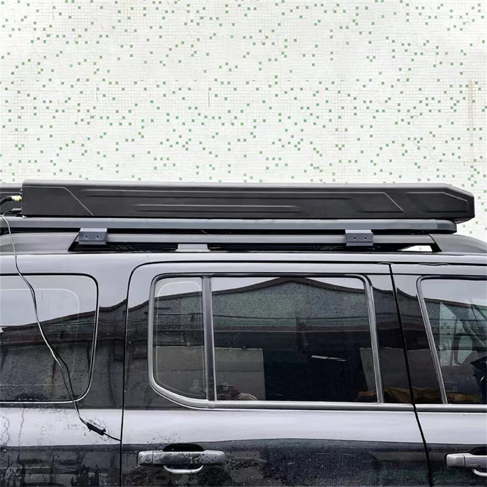 30L Car Roof Shower Camping Water Can ABS Water Tank Roof Outdoor Shower Roof For Off-Road Vehicles Activities Easy Install