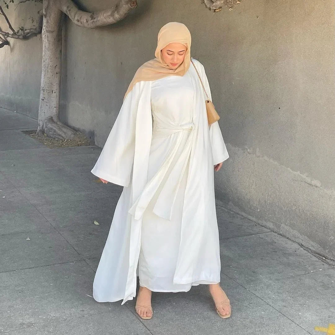Latest fashionable modest 2 piece set Dubai Abaya design for Muslim Women Abaya Dress of Ethnic Clothing