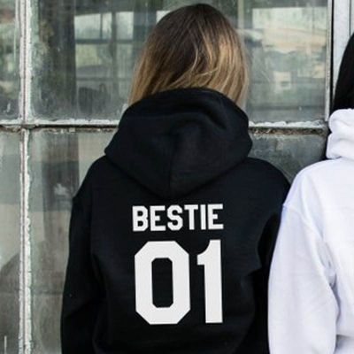BESTIE 01 BESTIE 02 Printed Back Letter Hooded Sweater