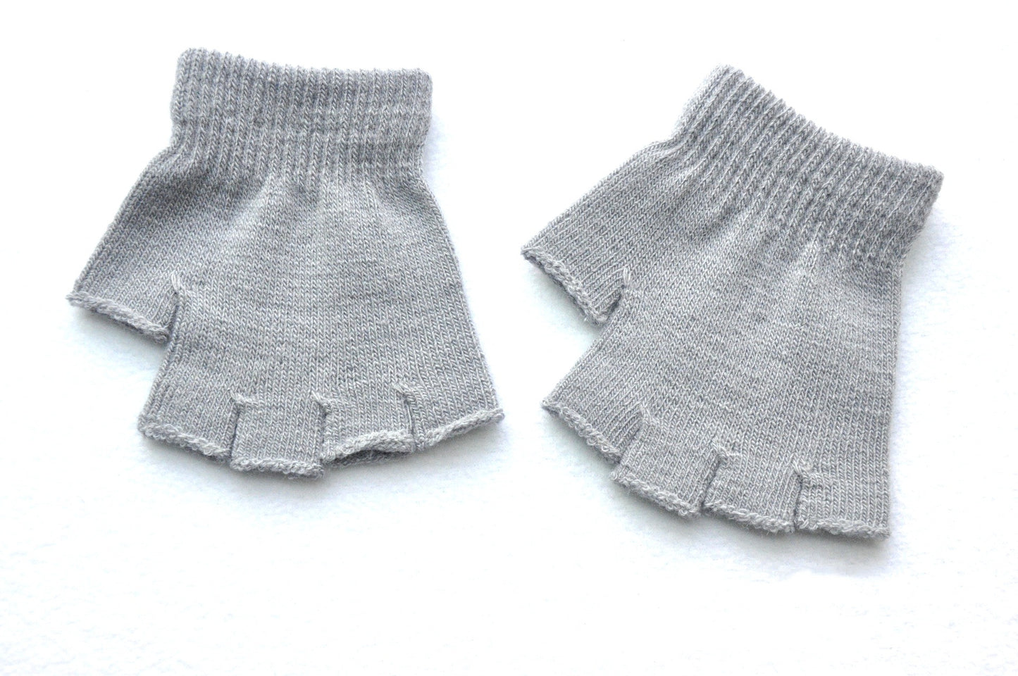 Children's Solid Color Needle Warm Half-finger Gloves