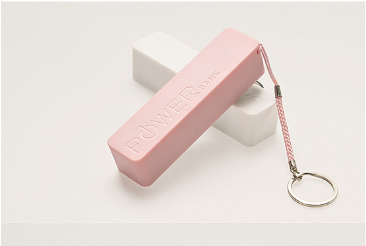 Creative Gifts Wholesale Custom Made Single Lipstick Mobile Power 18650 Single Perfume Charging Plastic Square Tube