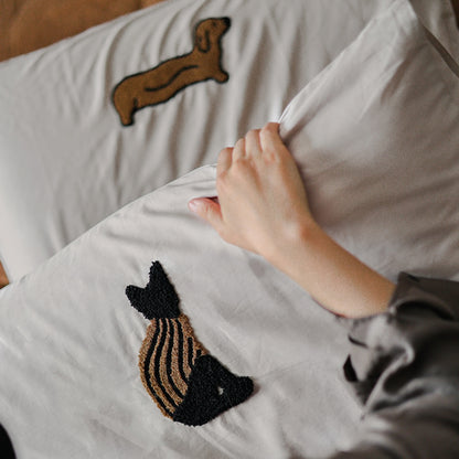 Milk Coffee Colored Plush Pure Cotton Three-dimensional Embroidery Pillowcase