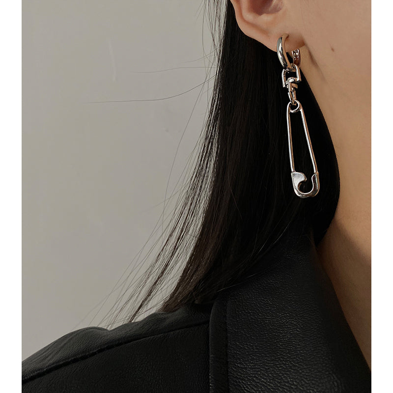 Women's Trendy Niche Premium Blade Earrings